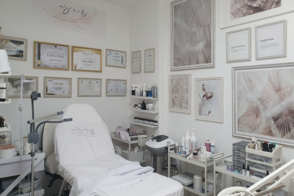 Shiri’s Clinic in Nes Ammim